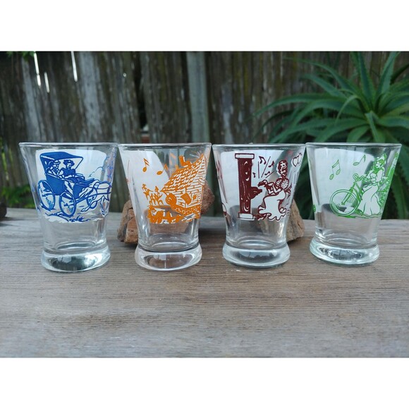 Vintage Classics Folk Song Themed Shot Glass Set, 4 Retro Cocktail Glasses - Picture 3 of 16